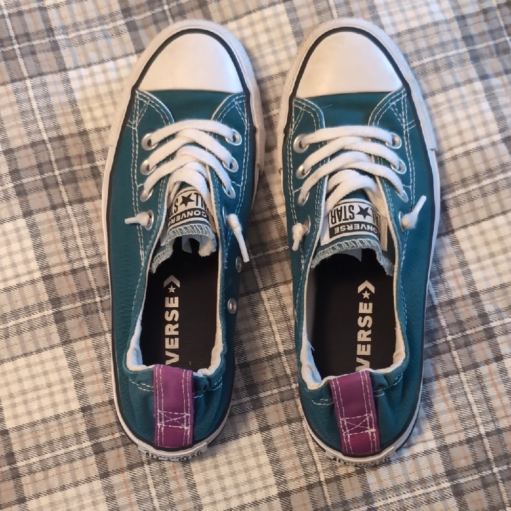 Converse Women's Sneakers in Teal and Purple